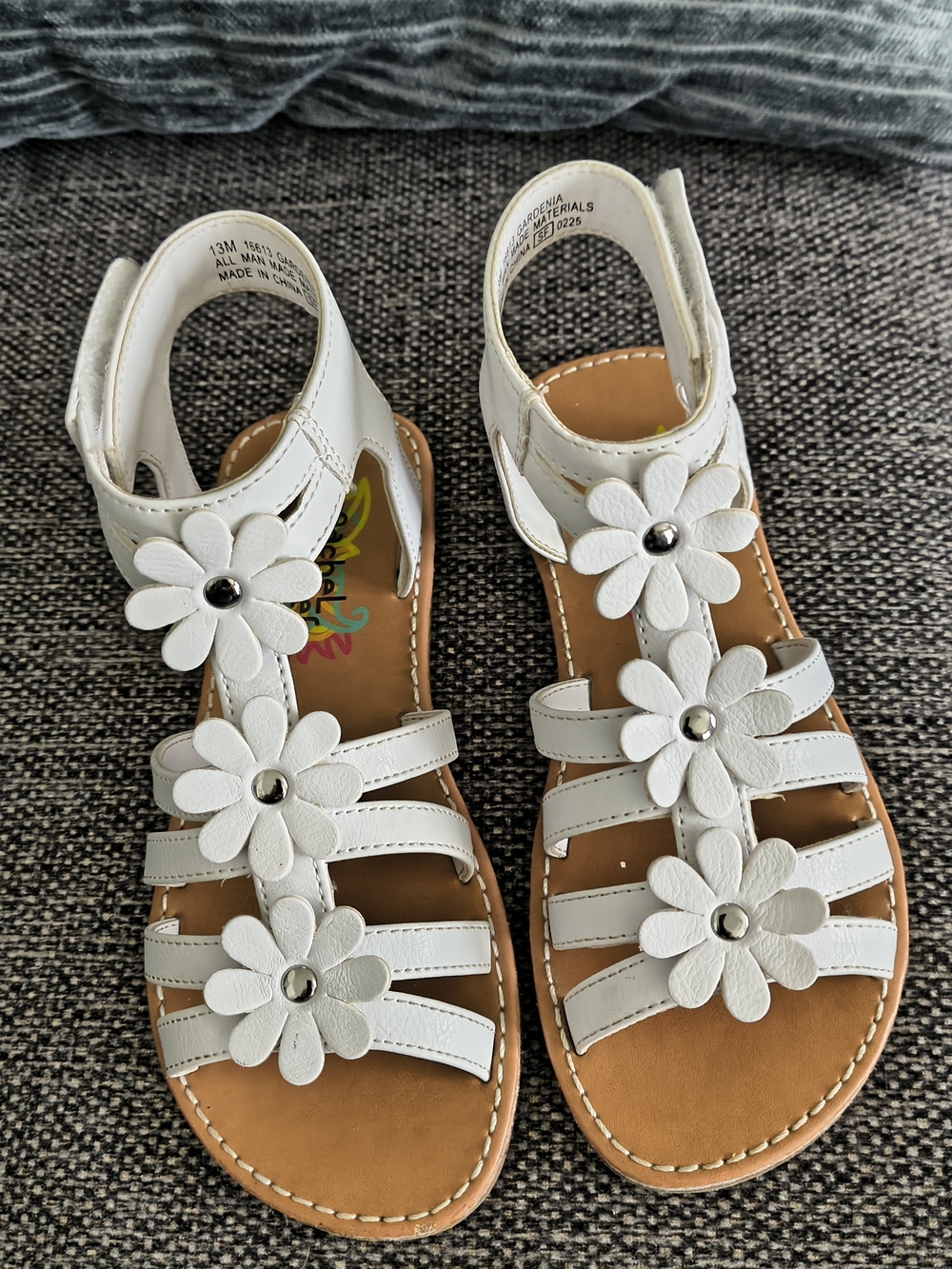 Girls White Rachel Floral Strap Sandals - Kids Shoes